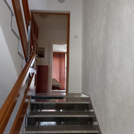 Bugenvilija Duće Exterior foto